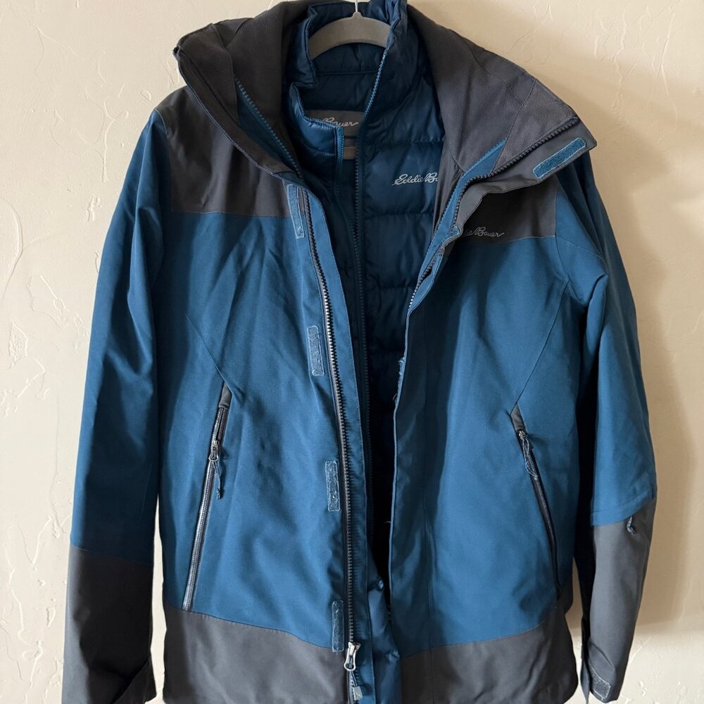 Eddie Bauer Men's 2 in 1  Blue and Gray Jacket/Down